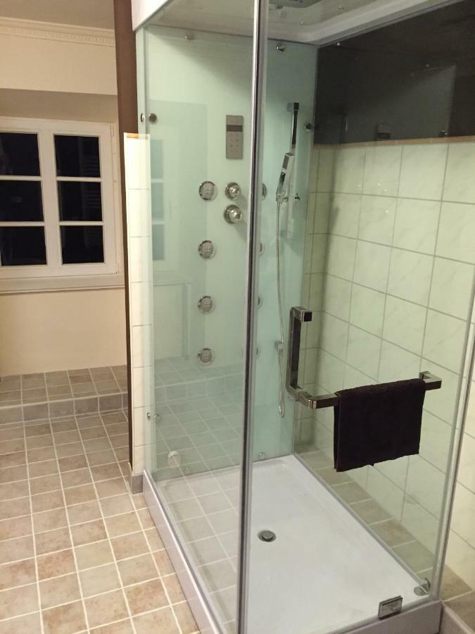 Exklusive Ferienwohnungen Im Gutshaus Viezen Bernitt Extérieur photo