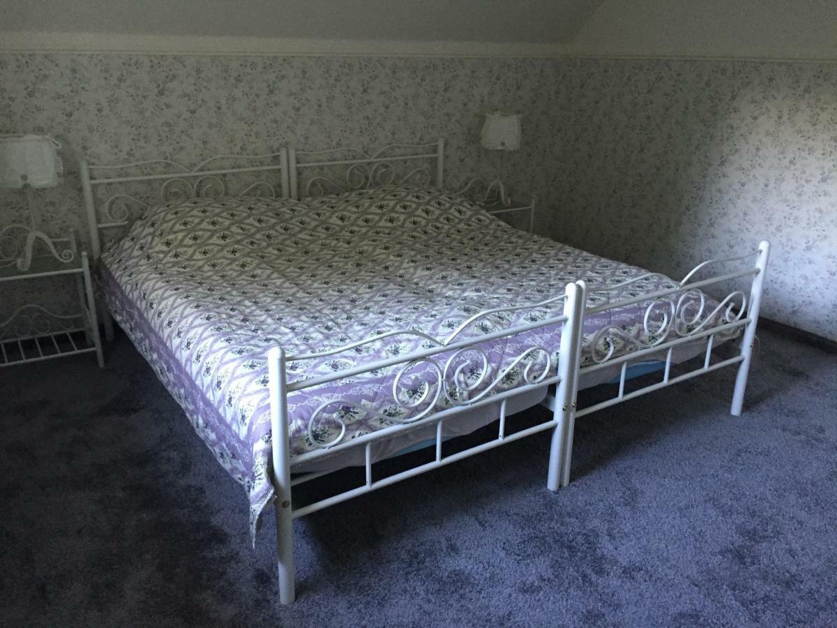 Exklusive Ferienwohnungen Im Gutshaus Viezen Bernitt Extérieur photo